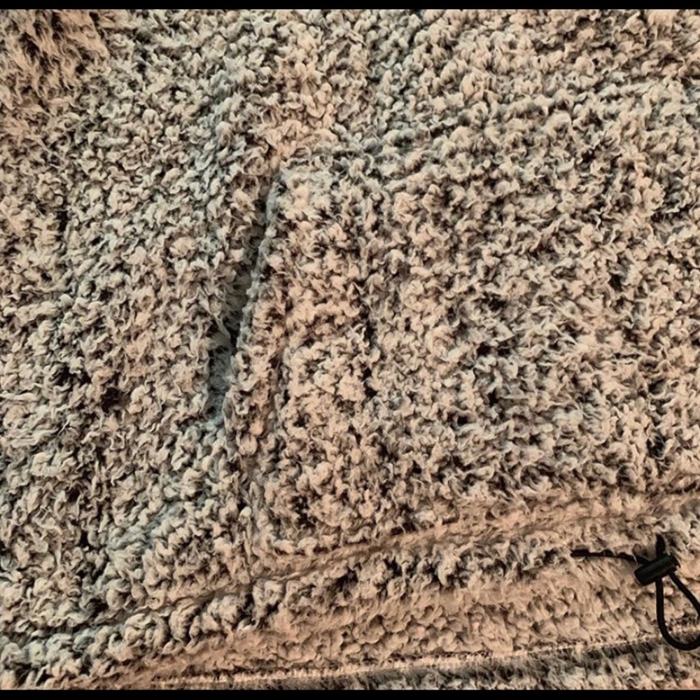 PINK fuzzy Sherpa - Picture 4 of 5